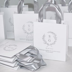 35 Silver Wedding Monogram Welcome Bags with satin ribbon handles and names, Elegant Personalized Wedding gifts and favors for guests