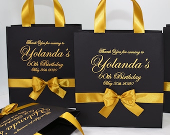 20 Birthday Party Favor Bags met satijnen linthandvatten, strik en naam, Elegant Black & Gold Gepersonaliseerde 50th Anniversary cadeaus voor gasten