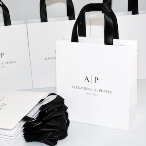 35 Wedding Monogram Welcome Bags with satin ribbon handles and names, Elegant Black & White Personalized Wedding gifts and favors for guests