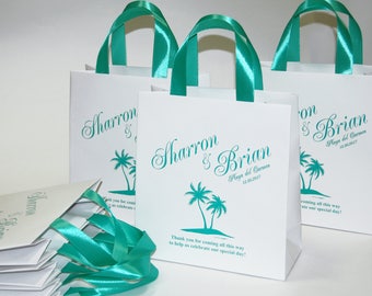 30 Beach Wedding Welcome Bags with Mint satin ribbon and your names - Personalized Tropic weddings - Wedding Gifts and Favors for guests