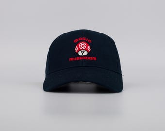 Magische Mario Pilz Cap bestickt, Navy Baseball Cap, Cap // **Replated To Clear** // SNES Nintendo N64 Gameboy Gaming // Hatty Hats