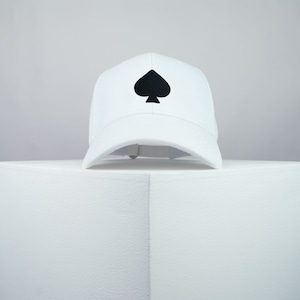 Cappello da baseball ricamato con simbolo di picche Cappello premium Poker Carte da gioco Blackjack // Hatty Hats