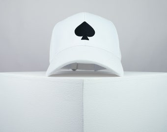 スペードのシンボル刺繍入りベースボールキャップ プレミアムハット ポーカー トランプ ブラックジャック // Hatty Hats