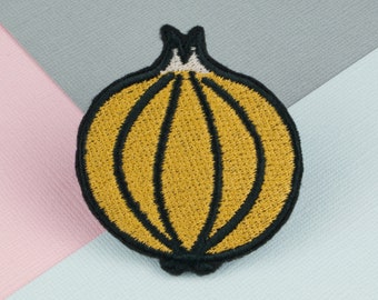 Onion iron on patch / vegan / patches / food / embroidery / patch / enamel pin / pin embroidered patch back patch for jackets // Hatty Hats
