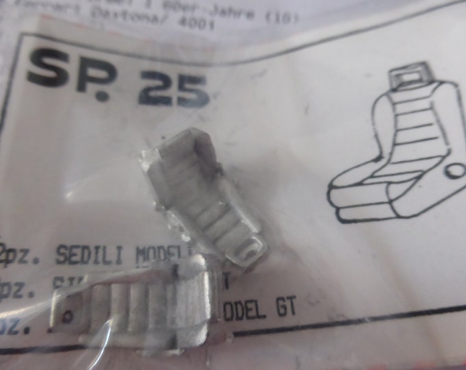 1:43 white metal seats for GT cars of the 80s Alfa Romeo GTV 1975-80 etc pack of 2 pcs Tron SP25