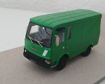 IVECO 50 van (short wheelbase, low roof) green special Handbuilt model by Nonomologati 1:87 H0