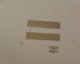 Photoetched front grille Iveco 180 for the Herpa model etc (2 pieces with or without Iveco scripts) - Nonomologati 1:87 H0