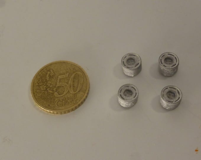 1:43 white metal wheels for small sporting cars of the 80-90s Renault 5 GT Turbo etc GMW024