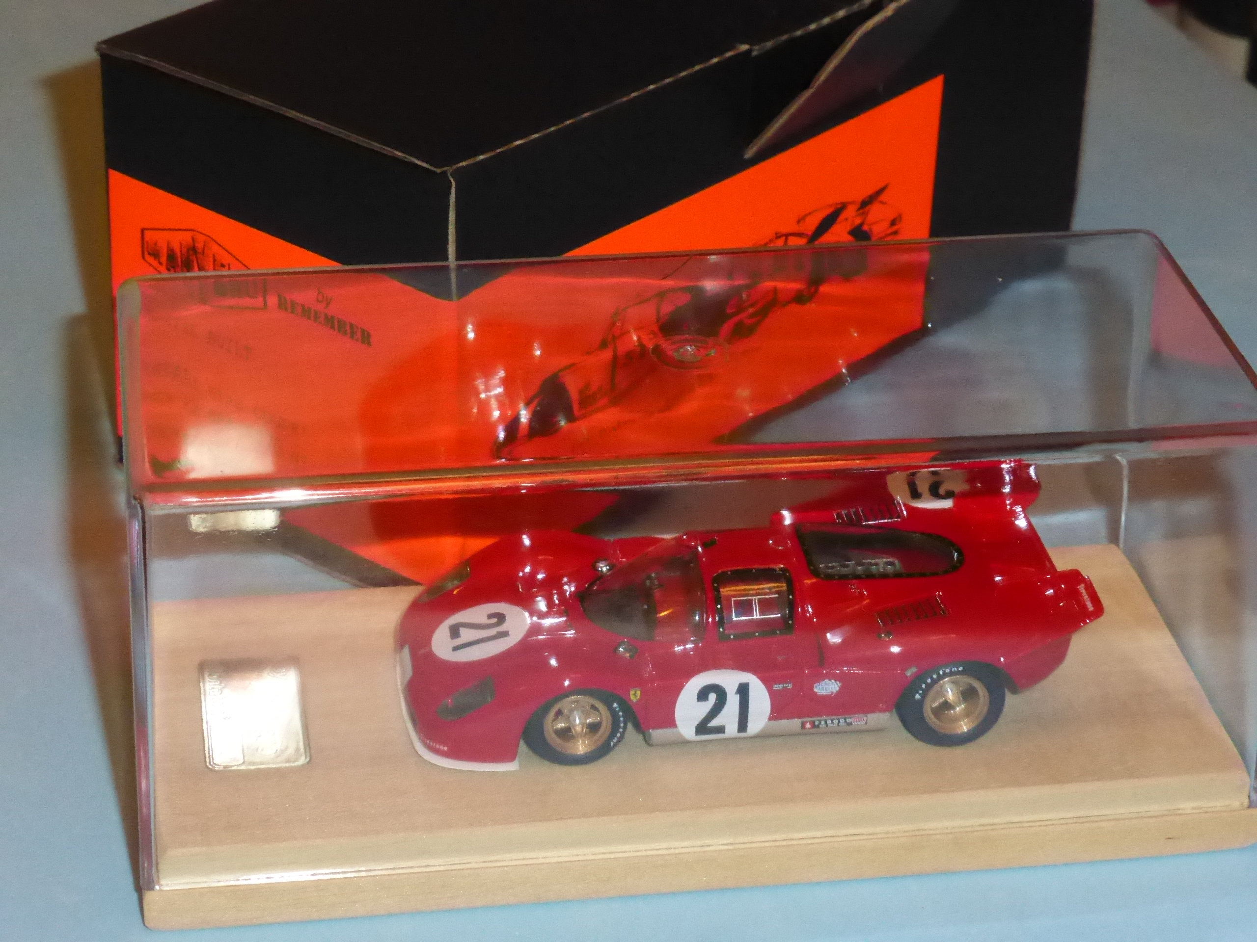 Ferrari 512 S Coupé #3 Brands Hatch 1970 – Kit Miniature Madyero 1/43 Résine