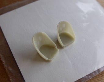 resin seats for sportscars of the 50s/60s Ferrari, Maserati etc. Carrara Models SP18 1:43