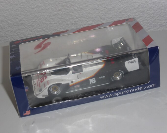 Porsche 962 IMSA Dyson Racing Tampa 1990 winner #16 James Weaver Spark 1:43 limited edition US032