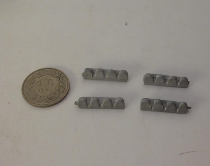 white metal 1:43 supplementary headlights racks for rally cars (4 pcs) FDS 24