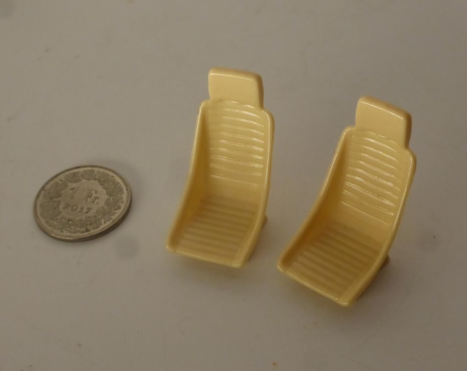 1:24 racing seats (2x) with head rest for rally, GT and touring cars of the 60-70s Abarth Alpine Lancia etc