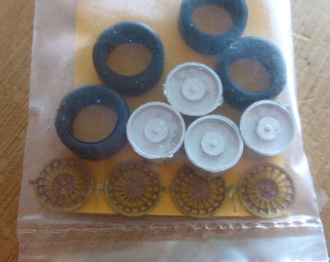 high definition wheel set for WRC Cars such as Clio Williams, Peugeot 206, Lancia Delta Integrale etc. Racing43 RA54 1:43