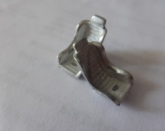 1:43 white metal racing and rally seats of the 70-80s for Fiat 124/131 Abarth etc (pack of 2) Tron SP28