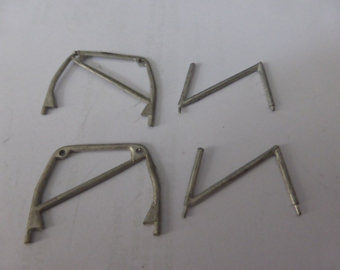 1:43 white metal rollcages for rallying and racing touring cars (pack of 2pcs) Mini Racing production