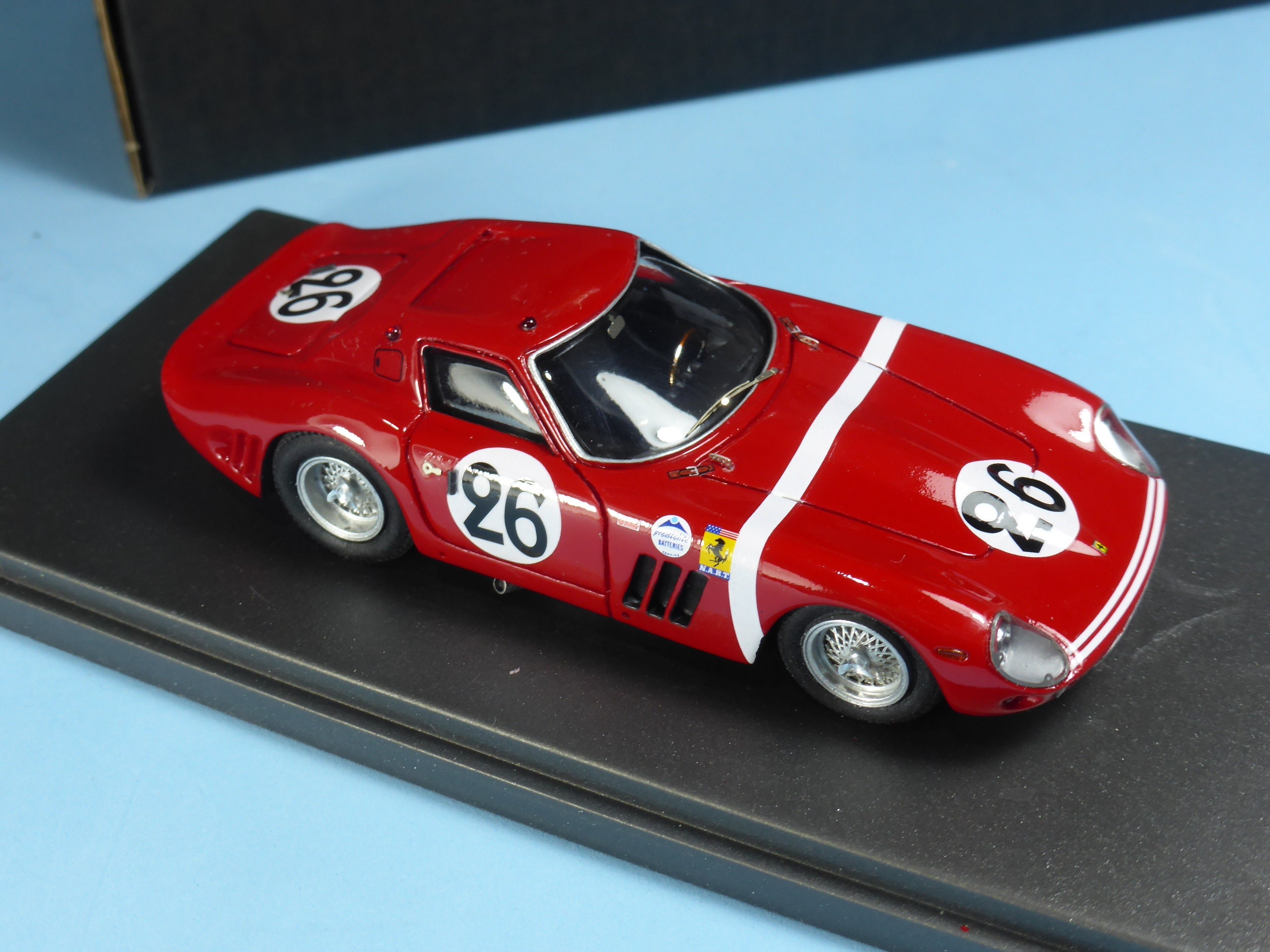 BBR 1:18 - Model car - Ferrari 250 GTO NART Le Mans 1962 - auction