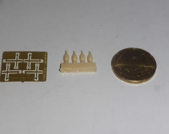 1:48 scale resin and photoetched British fire extinguisher external (pack of 4) Hauler HLX48051