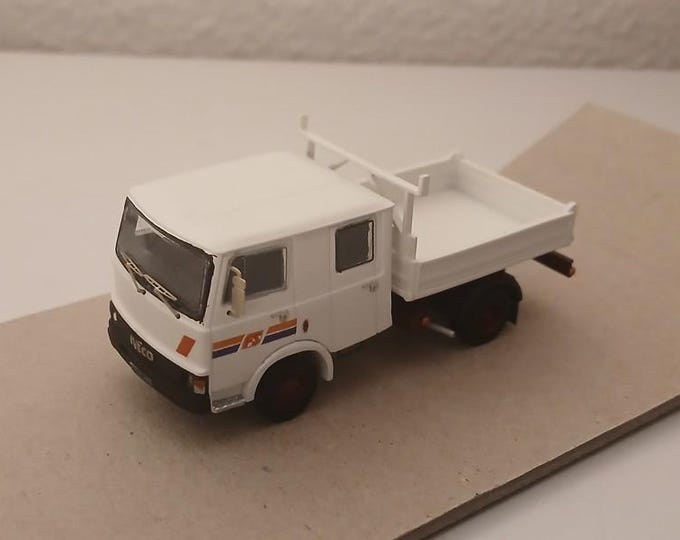 Iveco 50 double cabin Ferrovie dello Stato (Italy, livery of the 80s) special Handbuilt model by Nonomologati 1:87 H0