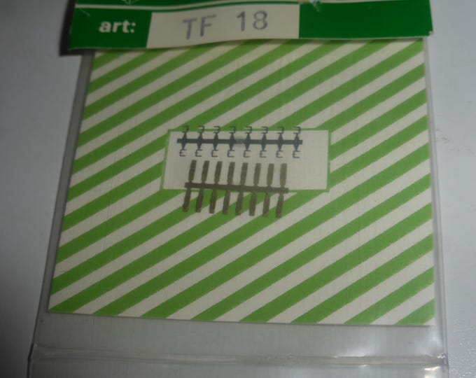 photo etched leather straps for bonnets (pack of 16 pieces) 1:43 Tron TF18