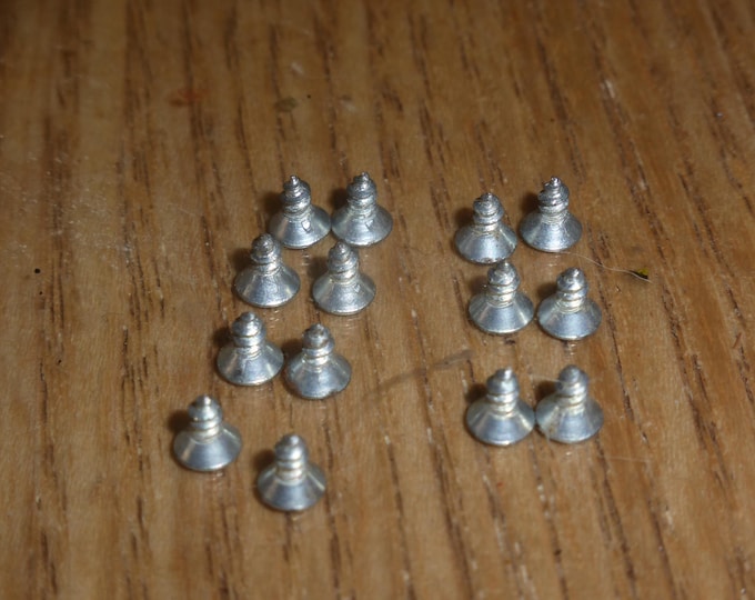micro steel screws for critical chassis mm 4.90 lenght rare size (pack of 14 pieces)