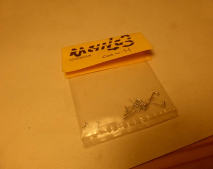 white metal gear levers for 1:43 Formula cars and Prototypes (pack of 10 pcs) Racing43 RA11
