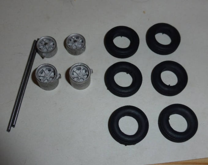 white metal Trilex wheels set for Italian trucks of the 50/60s OM, Fiat, Lancia, etc. Carrara Models 40/41 1:43