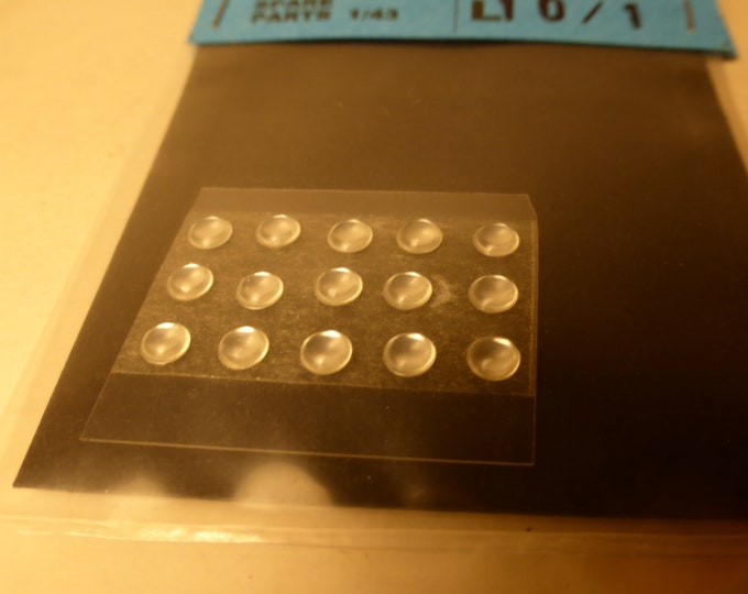 pack of 15 lights for model cars and other models mm 4.0 round CLEAR Remember L10/1