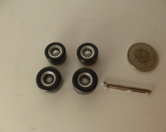 1:43 plastic wheels for Alfa Romeo 33tt3 and other Alfa Romeo racing cars of the 70s GMW044
