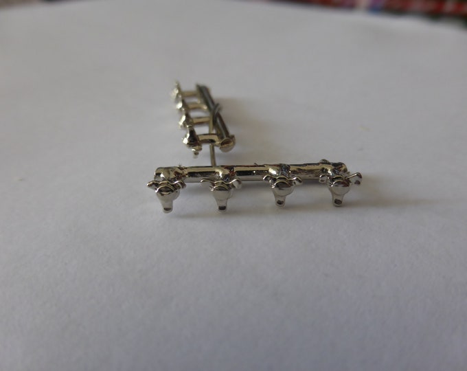 1:43 three ear wheelnuts for GT and Sports Prototypes of the 60-70s chromed metal (pack of 8) Tron SP34