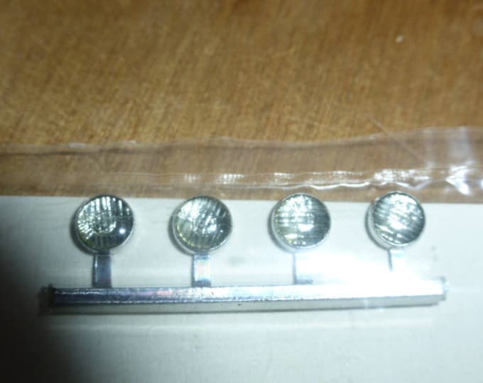 high quality plastic+ resin round lights clear mm 6.0 for model cars and other models Carrara F04