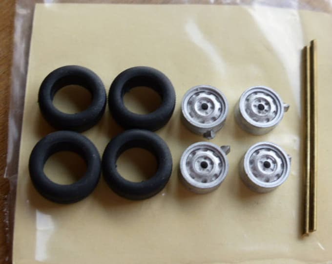 white metal wheels set for Fiat Lancia Alfa Romeo Abarth of the 50/60s 1:43 Carrara 08