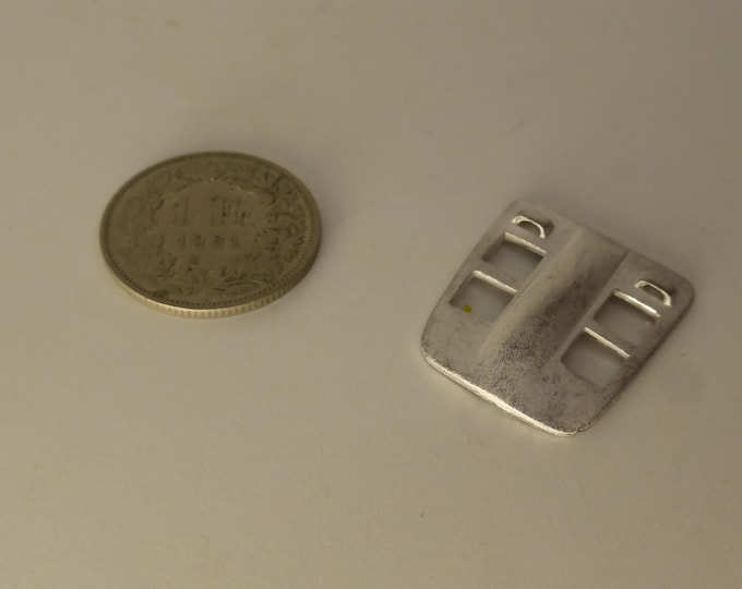 1:43 scale white metal engine hood for Ferrari 250 GTO 1962 (4-louvres configuration)