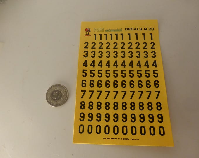 1:43 waterslide decals black racing numbers for racing cars of the 70-80s (mm 8.00)