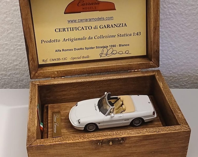 Alfa Romeo Duetto Spider 1990 white special edition CARRARA Models 1:43 factory built CM43B-13B
