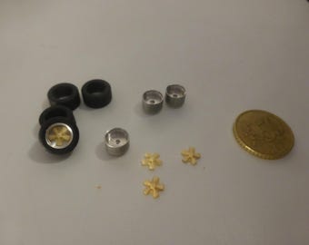 1:43 turned and resin Fuchs type wheels (with treaded tires) for Porsche 911 of the 70-80s GMW027