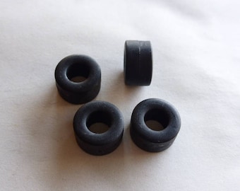 Set of 4 tires, slick - Model car accessories - Scale model tires - 1:43 mm 8.7x15.0x7.2 #4396
