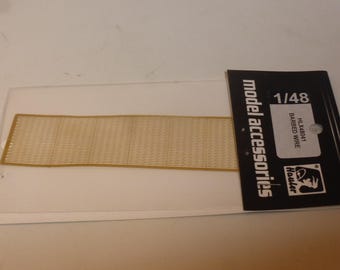 1:48 scale photoetched barbed wire Hauler HLX48041