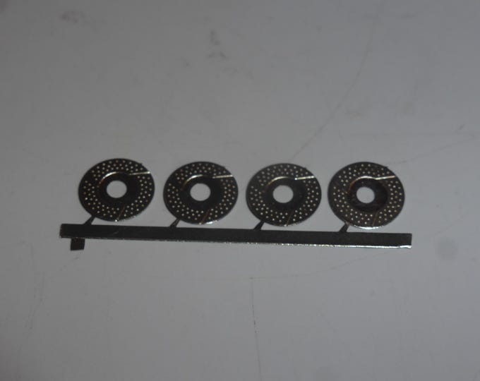 1:43 photoetched racing and sporting brake disks (mm 8.00) for diecasts, kits and so on