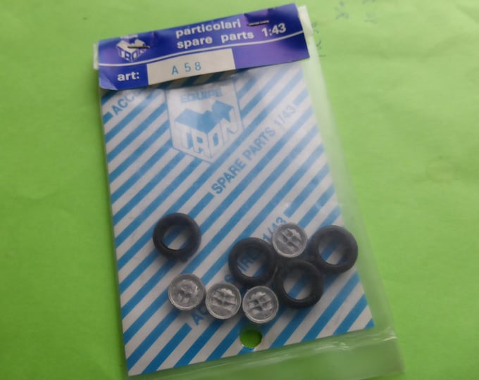 white metal wheels and treaded tires for Fiat Ritmo 1978 Tron Models A58 1:43