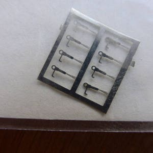 photoetched bonnet hooks for 1:43 scale models (Ferrari 250 GTO etc,) Carrara SP36 (pack of 8 pcs)