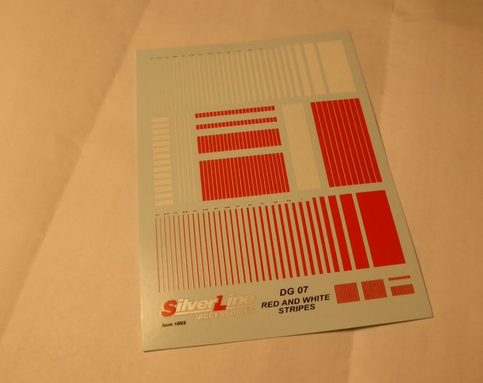 white and red stripes decal sheet Tameo DG07