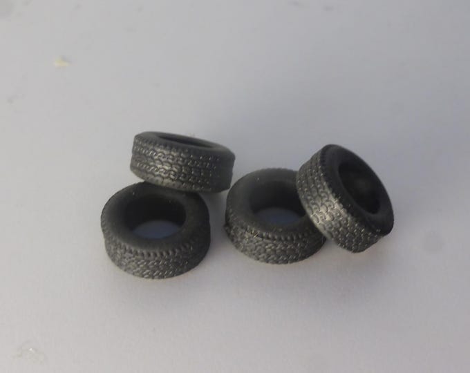 1:43 scale set of 4 treaded tires for Touring and GT cars mm 14.50x6.20 GMT006
