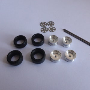 1:43 turned, white metal and photoetched 5-spokes Gotti-type wheels for Group 4/ Group B rally cars of the 70-80s Tron TPF02