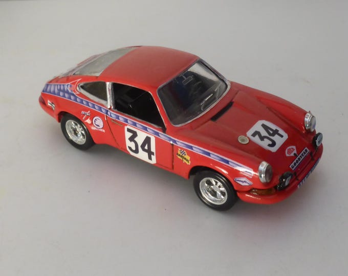 Porsche 911 S 2.4 Le Mans 1971 #34 Johnson/Forbes-Robinson Solido transformation by Allinand 1:43