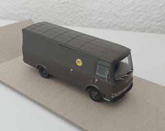 OM FIAT 50 van (long wheelbase, low roof) Poste Italiane special Handbuilt model by Nonomologati 1:87 H0
