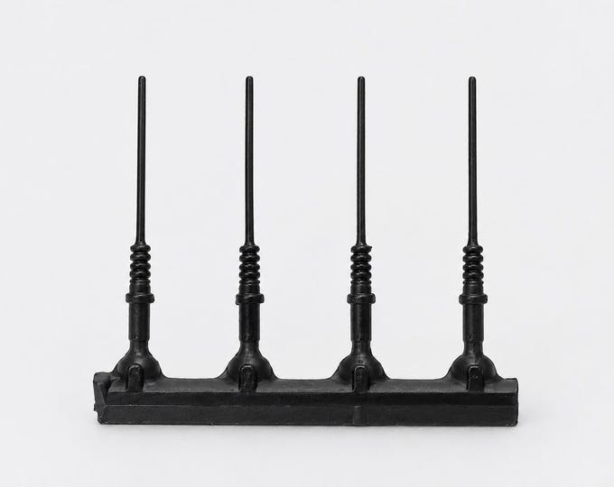 1:43 plastic aerials antennas moulded with base (90 degrees) set of 4 pcs