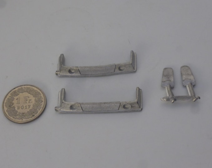 1:43 scale white metal front bumpers and rear wing supports for BMW M1 Gr4 and IMSA