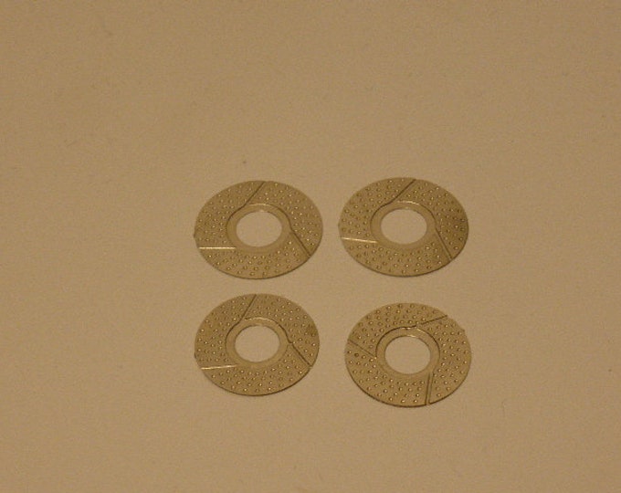 Set of 4 photoetched brake discs for 1:18 scale models (high performance GT and racing cars) with callipers option