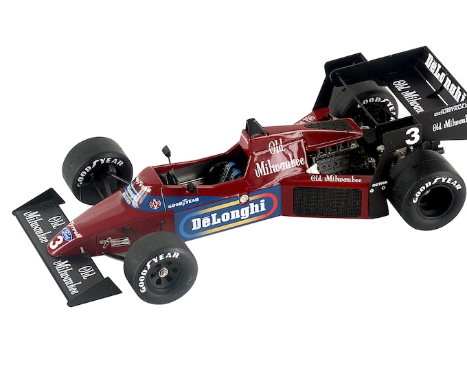 Tyrrell Cosworth 012 Formula 1 USA Gp Detroit 1984 Martin Brundle TAMEO Kits SLK033 1:43 to paint and to assemble